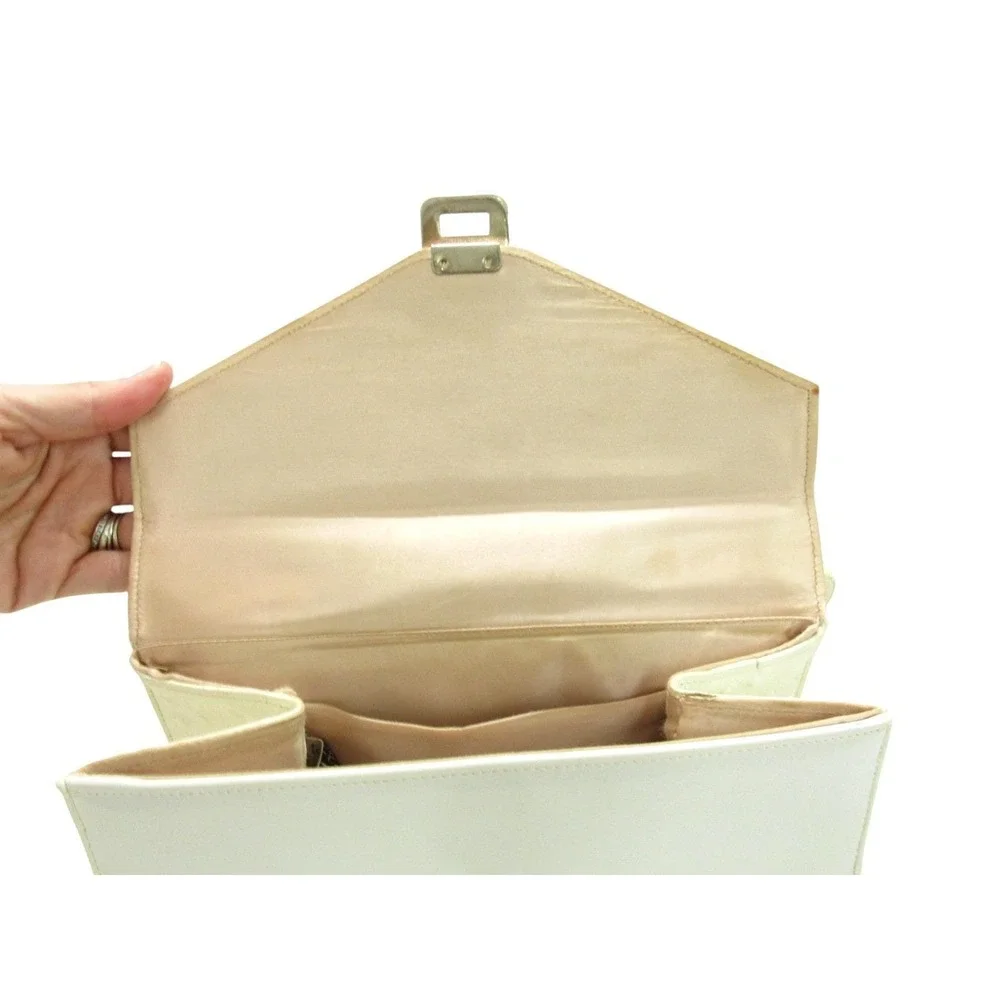 Vtg TOWN & COUNTRY Off-White Faux Leather Ostrich Print Top Handle Box PURSE/Bag